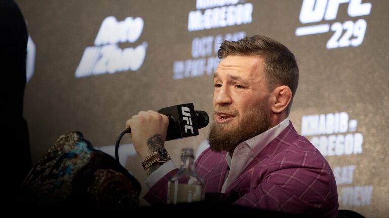 Le point de vue de Conor McGregor sur la division poids welter de l'UFC – « Il y a trop de décisions en cours »