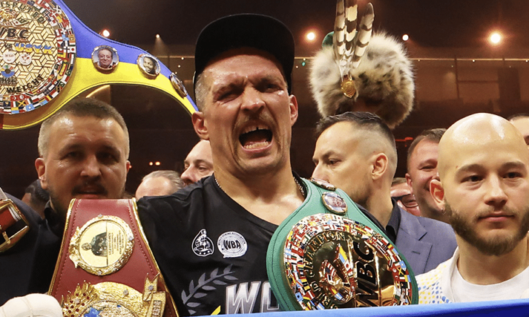 Match revanche Fury et Usyk |  SPORTS DE COMBAT