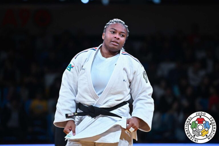 Romane Dicko réclame l'or olympique après un test difficile à Astana