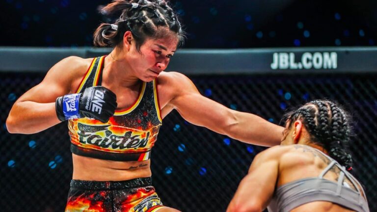 Stamp Fairtex contraint d'abandonner UNE action en raison d'une blessure et ne combattra pas à Denver cette année