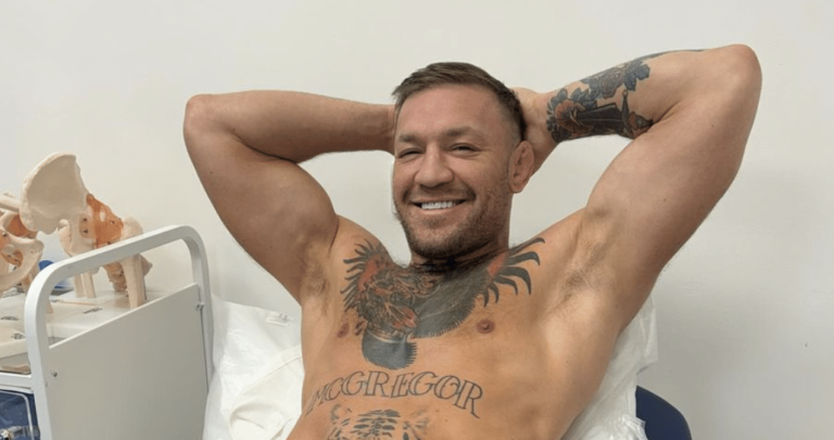 McGregor rend visite aux médecins alors que les fans se demandent s'il combattra Chandler