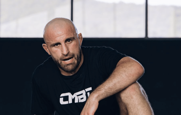 Alex Volkanovski envisage un prochain combat léger