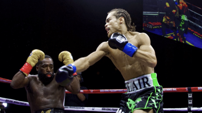 Cobbs abandonne Broner dans une victoire par décision unanime