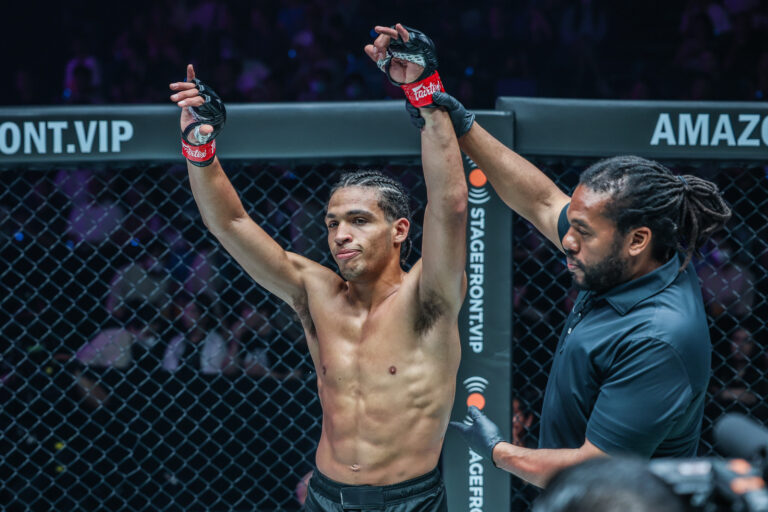 «Je me suis tellement amusé» – Kade Ruotolo se prononce sur ses débuts réussis en MMA à ONE 167