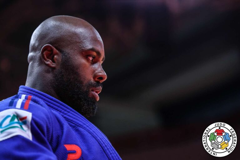 Teddy Riner remporte une victoire stratégique sur la route de Paris 2024