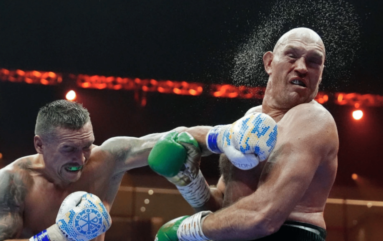 Usyk pourrait entrer dans le MMA s'il bat Fury lors du match revanche