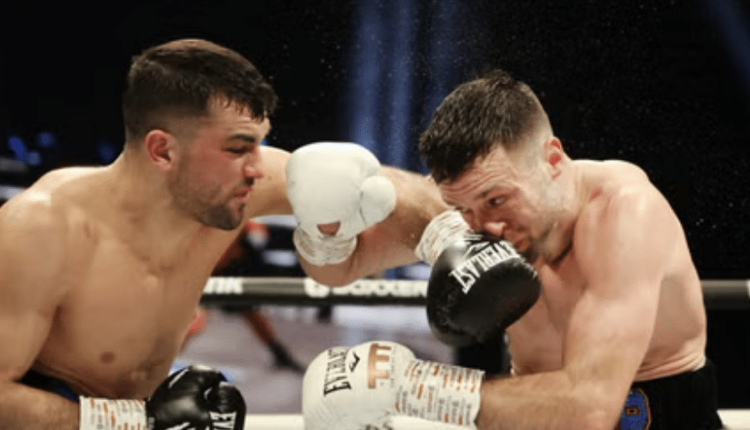 Arum veut une trilogie Taylor vs Catterall