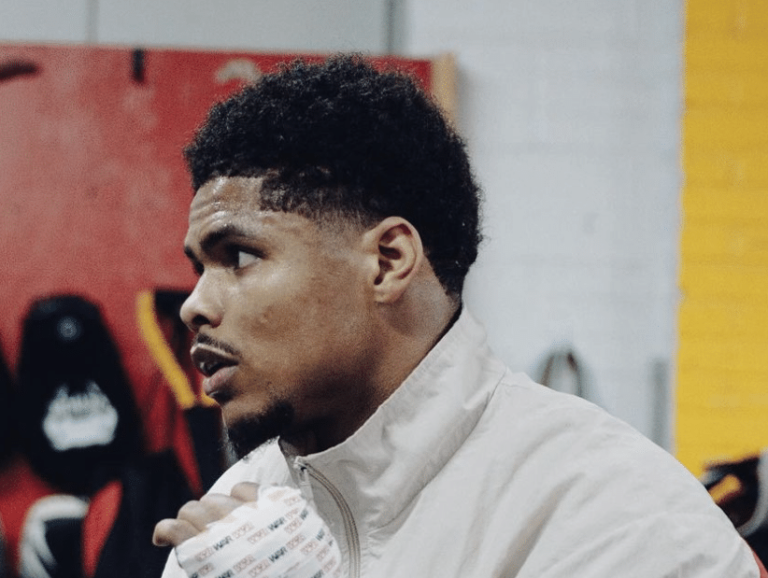 De La Hoya contacte Shakur pour un accord
