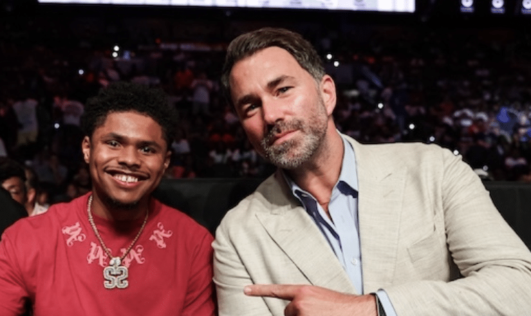 Hearn s'attend à ce que Tank Davis combatte Shakur