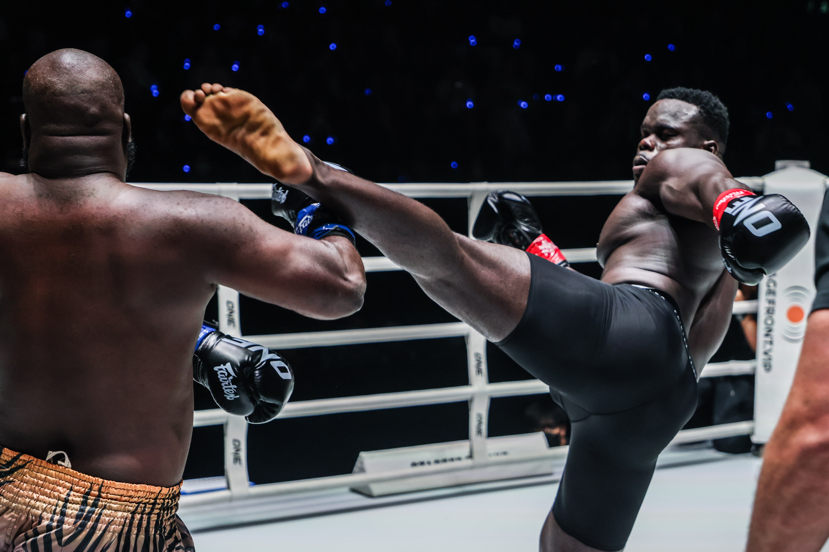 Oumar Kane Boucher Ketchup ONE Fight Night 23 9.jpg
