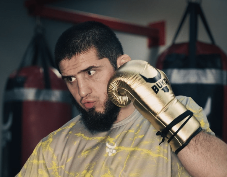 Makhachev écarte la possibilité d'un combat contre Chandler