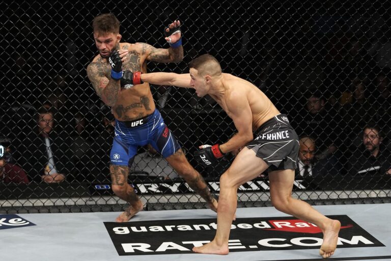 Mise à jour de la programmation pour l'UFC 305, le prochain voyage de l'organisation à Perth