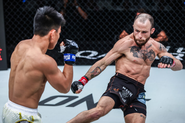Un regard approfondi sur la division MMA Stacked Strawweight de ONE