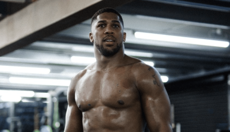 Eddie Hearn parle des projets de retraite potentiels d'Anthony Joshua