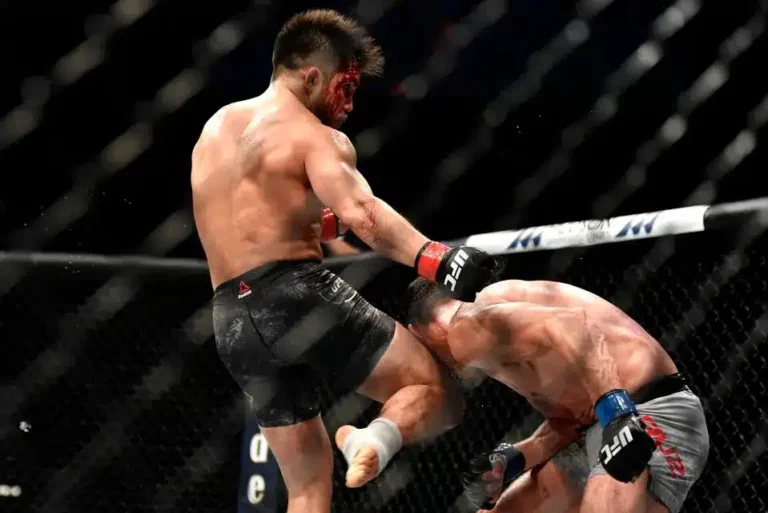 Henry Cejudo envisage de revenir, il a toujours les yeux rivés sur l'or de l'UFC
