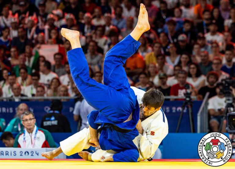 Introduction à la lutte : un guide indispensable pour les fans de judo