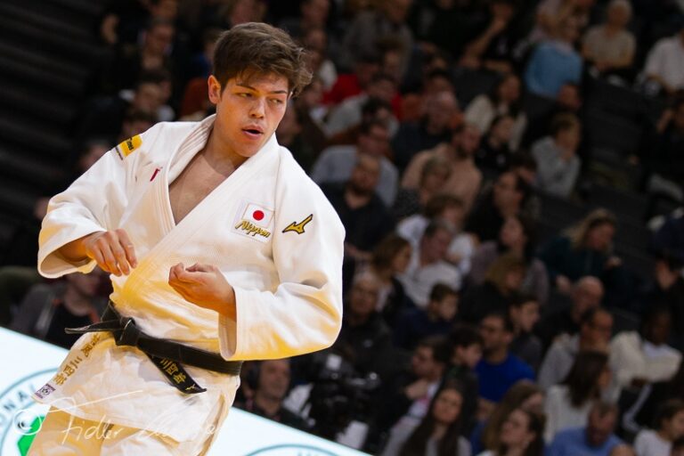La France et le Japon en lice pour la médaille d'or