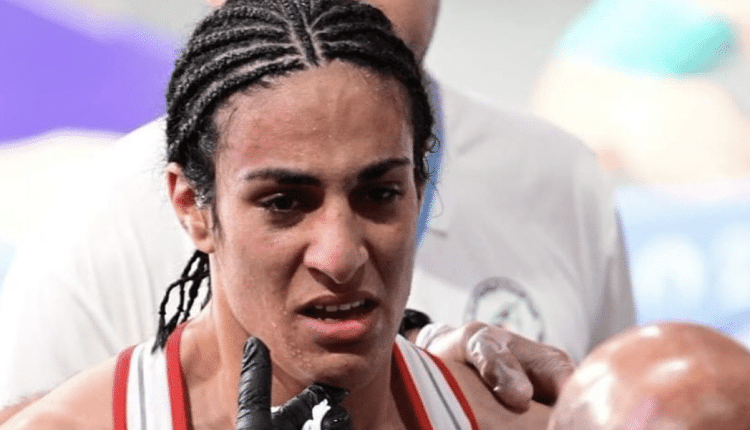 La boxeuse Imane Khelif remporte une médaille et surmonte la controverse sur le genre