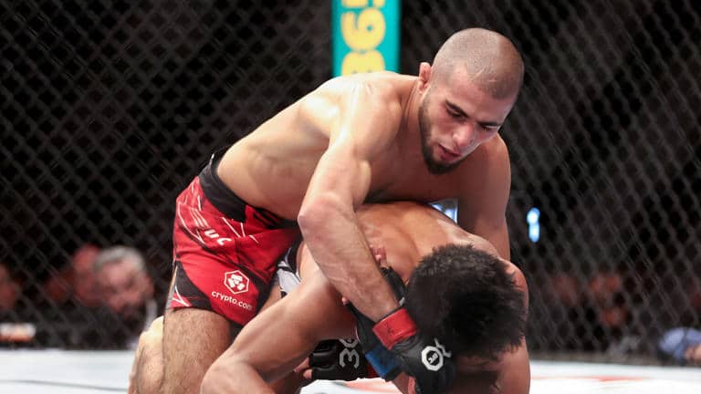 Muhammad Mokaev demande à l'UFC de lui donner une autre chance
