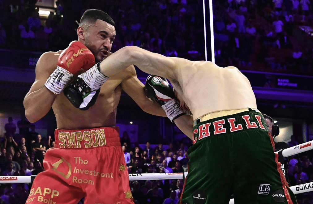 Simpson devient champion britannique et du Commonwealth 168