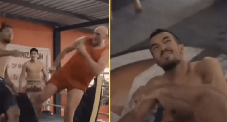 Entraîneur Fury Floors avec un coup de pied Muay Thai