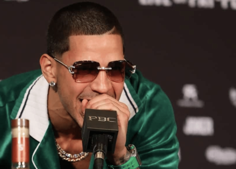 De La Hoya dit que Berlanga est « distrait »