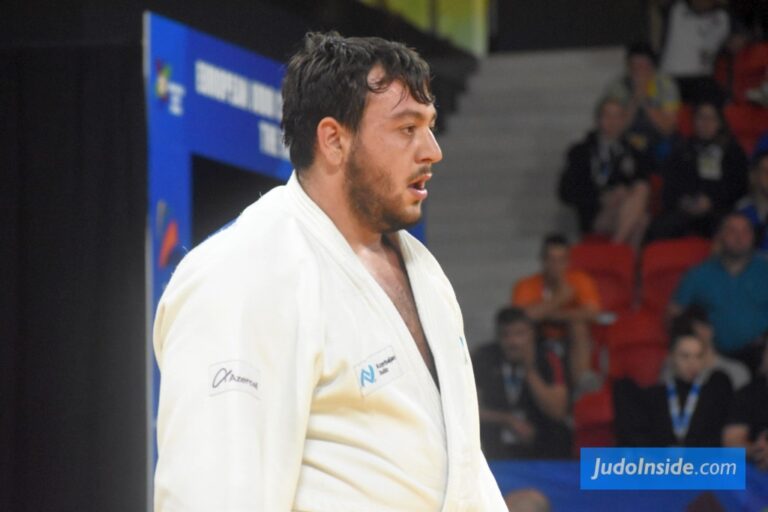 L'Azerbaïdjan triomphe dans une finale palpitante en équipe mixte contre la France