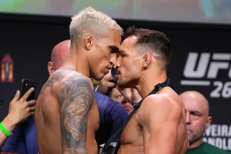 Oliveira comprend la patience de Chandler envers McGregor