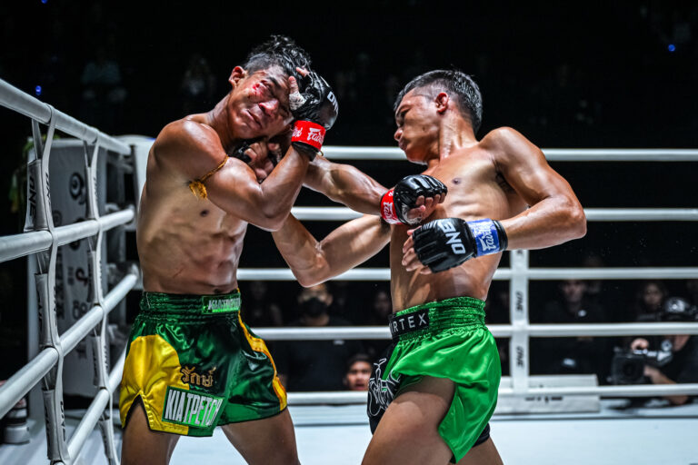 Yodnumchai passe à 6-0 dans ONE, Chartpayak remporte son 4e KO consécutif dans ONE Friday Fights 80