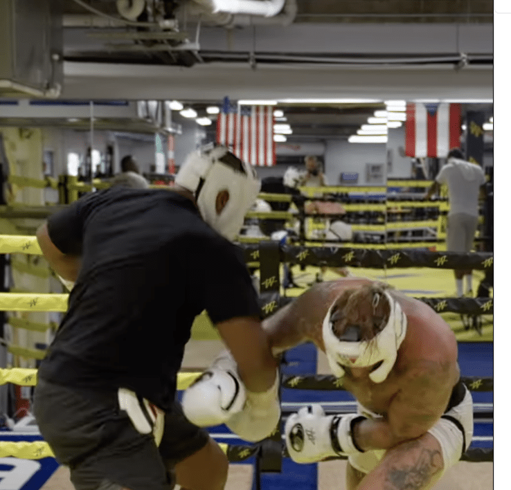 Jake Paul suscite la controverse avec une vidéo de sparring