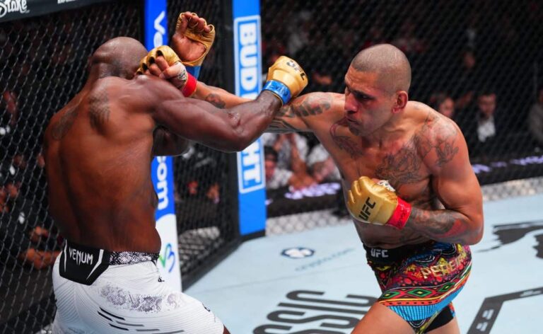 Alex Pereira défend avec succès le titre des 205 livres contre Khalil Rountree à l'UFC 307