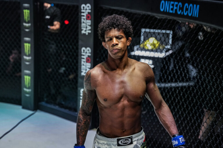 Décomposer la division Flyweight MMA après la retraite de Demetrious Johnson
