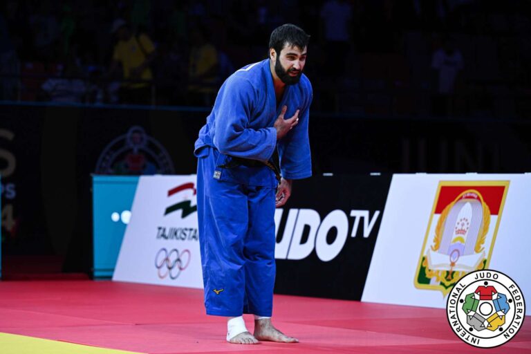 Denis Batchaev se place sous le feu des projecteurs devant Tasoev et Bashaev