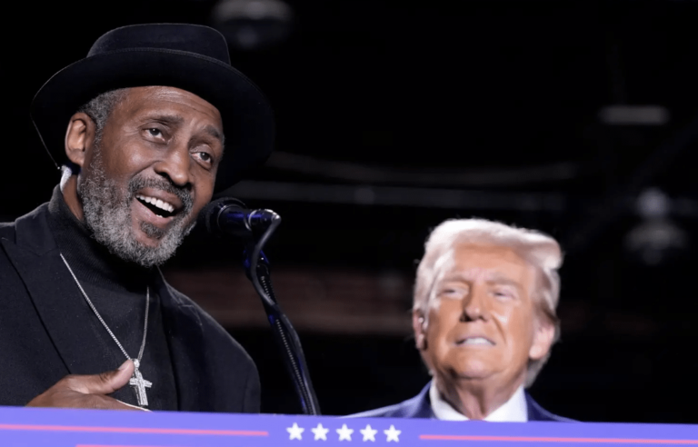 Hearns rejoint Trump lors de son rassemblement à Détroit