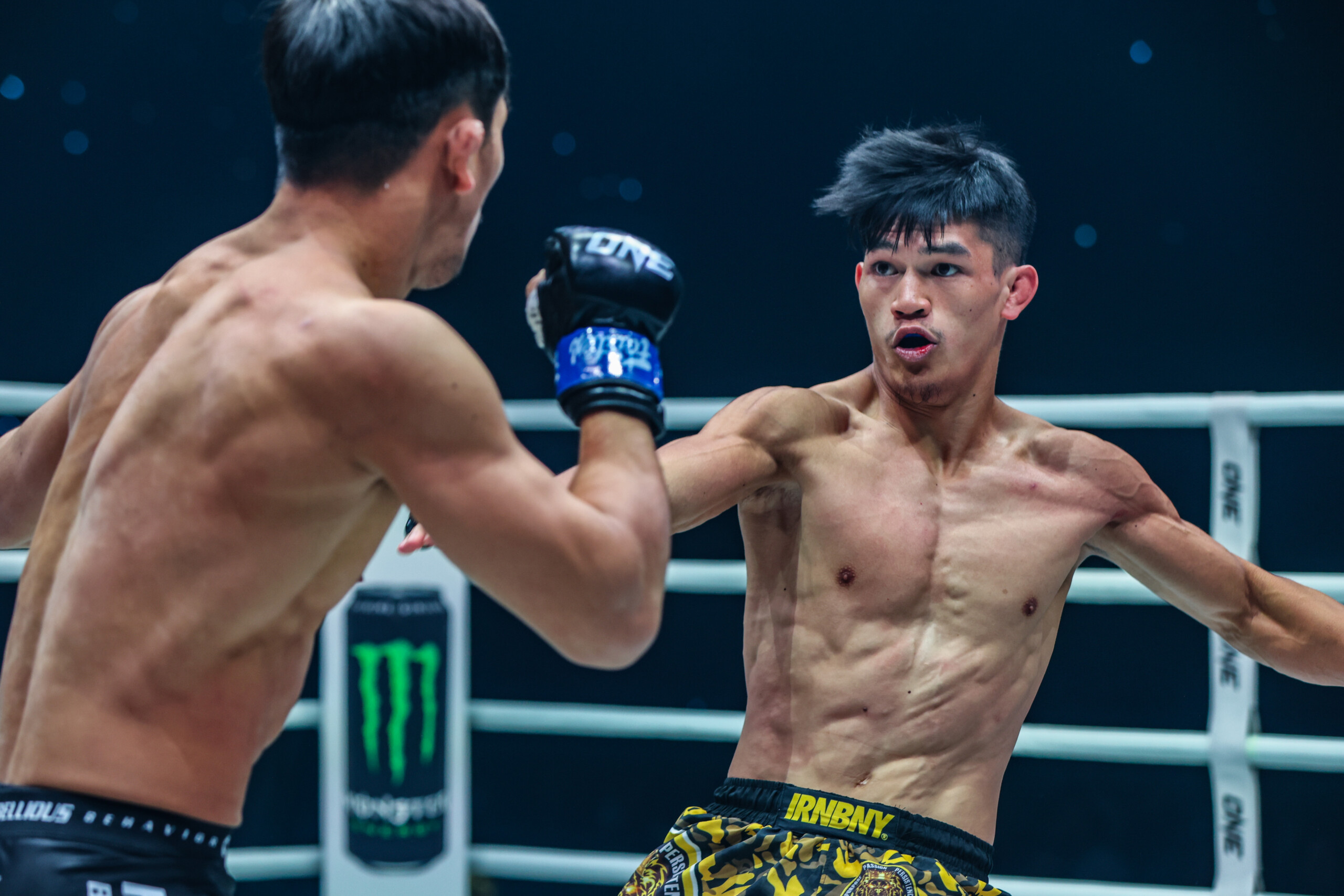 Danny Kingad Yuya Wakamatsu ONE 165 8