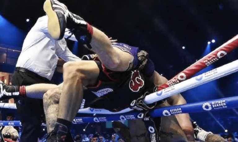 Liam Cameron : Whittaker ne voulait « plus rien »