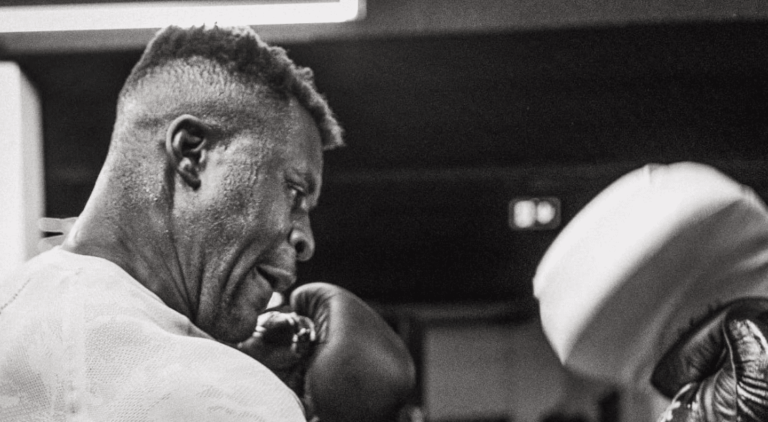Ngannou tire la motivation de son défunt fils pour ses débuts en PFL