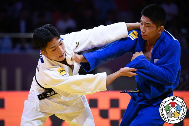 Shuntaro Fukuchi remporte le titre mondial junior contre Kentoku lors de la finale japonaise des moins de 66 kg