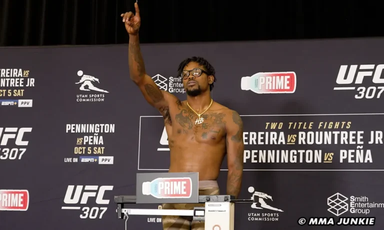 UFC 307 Alex Pereira contre. Khalil Rountree : Résultats en direct préliminaires et Undercard, faits saillants, récapitulatifs