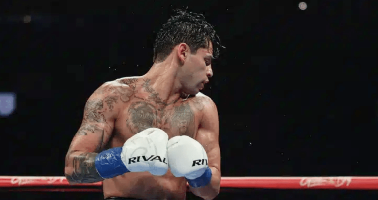 De La Hoya : Pas de revanche avec Haney pour le retour de Garcia en avril