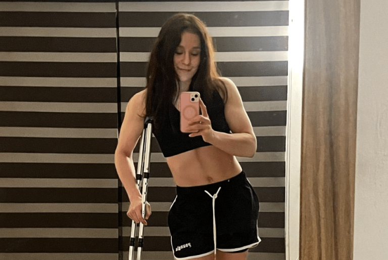 Alexa Grasso souffre d'une blessure à la jambe à l'entraînement