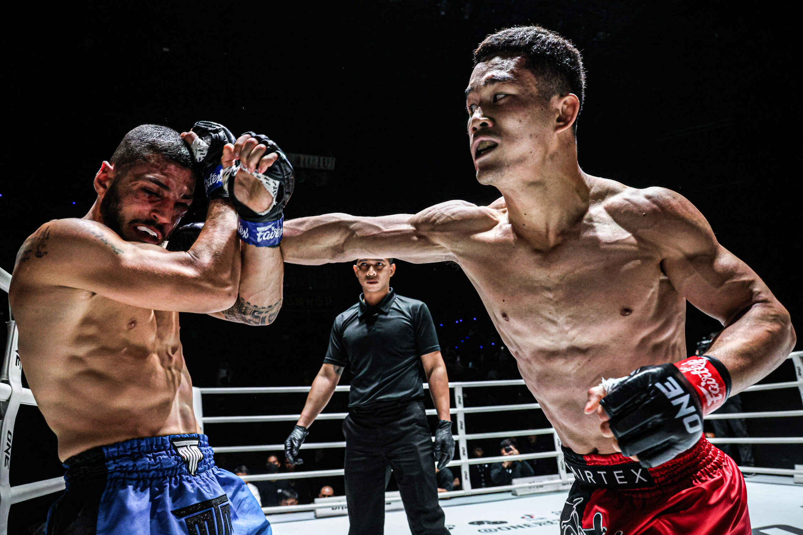 Kompet Fairtex Omar El Halabi ONE Friday Fights 75 16