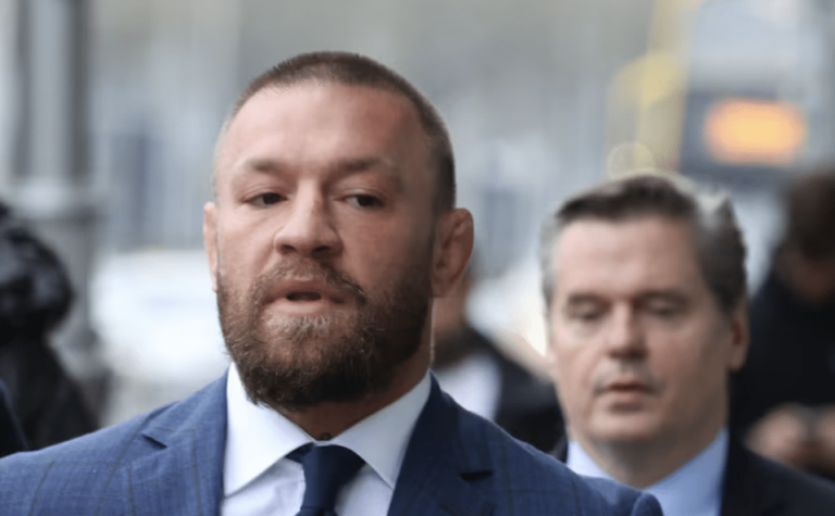 Début du procès pour agression sexuelle de Conor McGregor