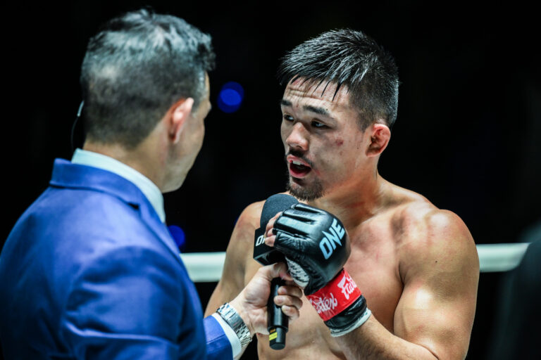 «J'ai l'impression de gagner» – Christian Lee réfléchit à la fin du combat sans concours contre Alibeg Rasulov