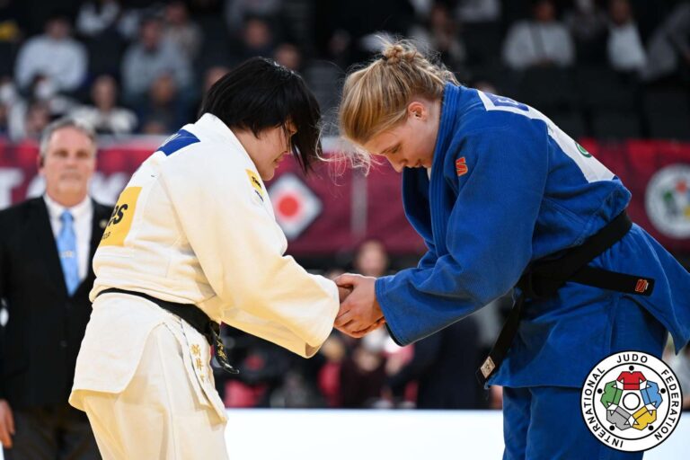 Mao Arai bat Startseva en finale des poids lourds O78kg