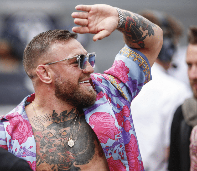 McGregor réagit aux informations faisant état d'un accord de 250 millions de dollars pour le combat contre Paul