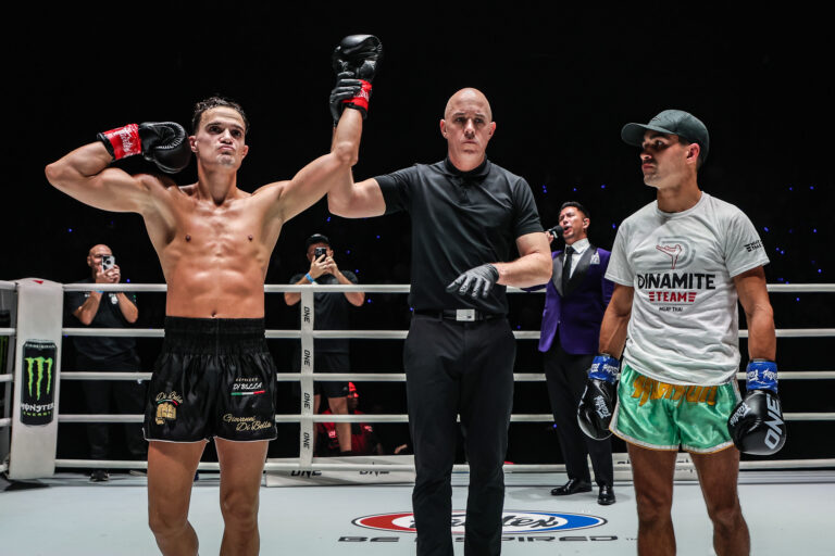 McLaren, Wakamatsu, Mahmoudi, Kongthoranee et Di Bella remportent des victoires cruciales lors de ONE Fight Night 26