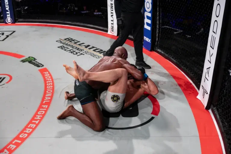 Réflexions non filtrées de Corey Anderson, détenteur du titre du Bellator permanent, sur l'inactivité du PFL