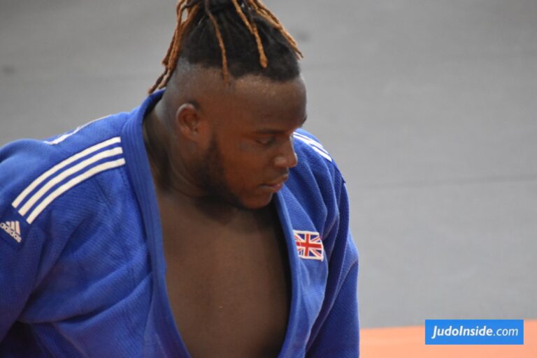 Wesley Greenidge devient triple champion britannique des poids lourds