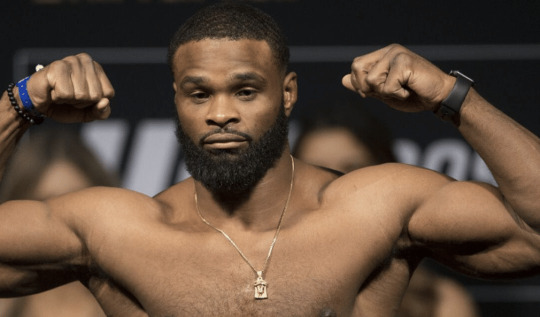 Woodley dit qu'il a payé des tarifs de boxe dans la Global Fight League